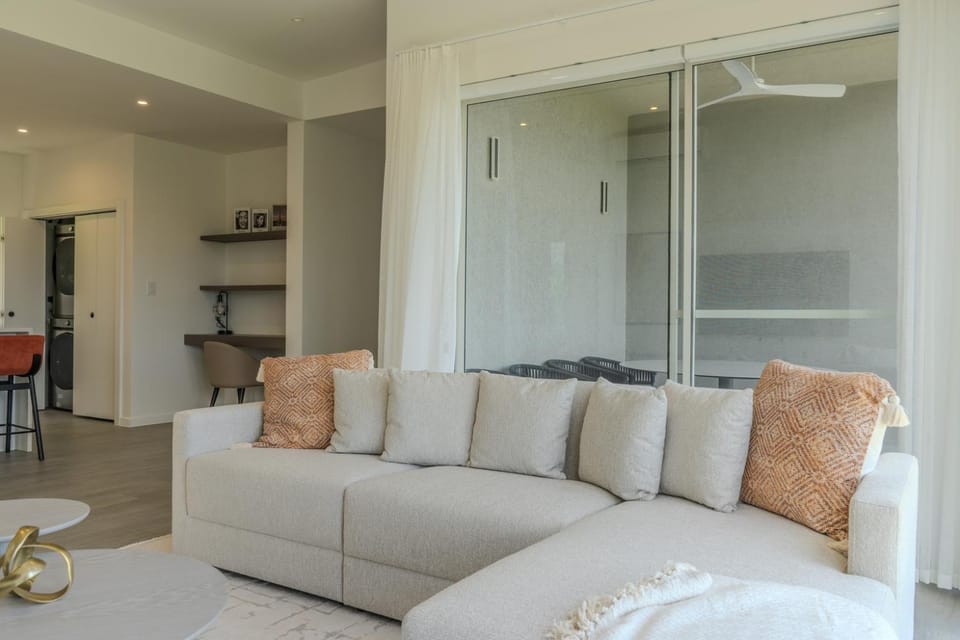 Ocean Breeze 2 Bedroom Condo Upper Unit 9A Apartment in Saint Mary, Antigua and Barbuda