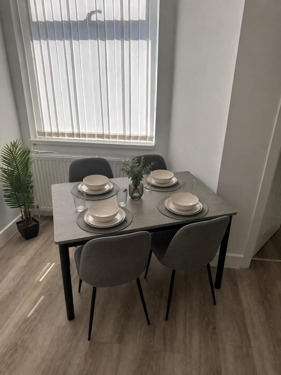 4-Bed Manchester Home Near itihad & Co-op Live Apartment in Manchester