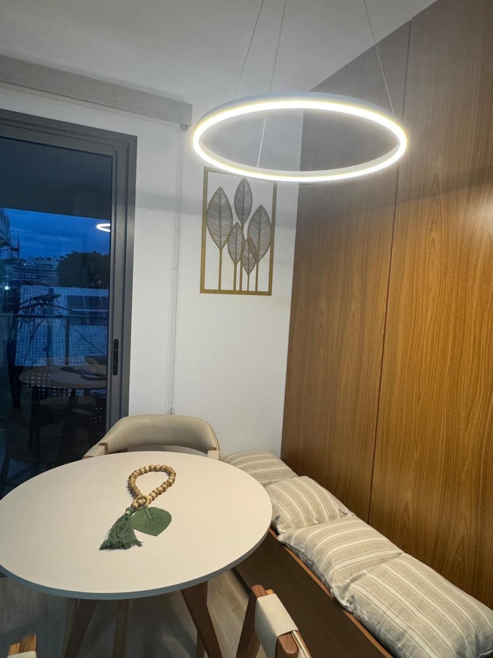 Piratininga Beach decorated bedroom and living room Apartment in Niterói