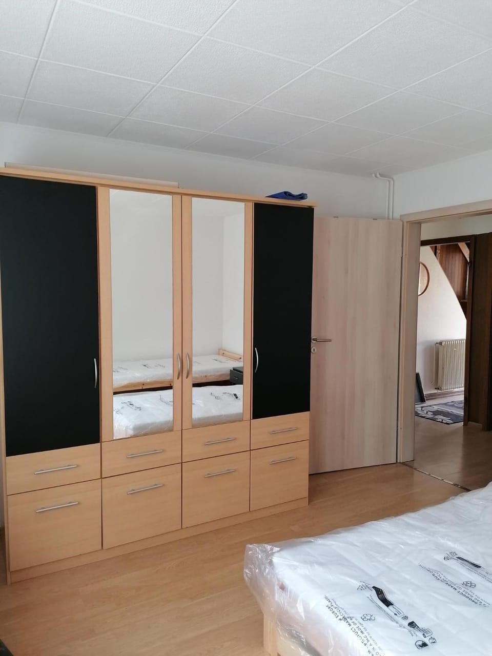 Bedroom, wardrobe
