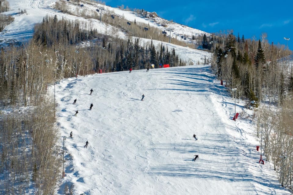 FPX Legacy Lodge, True Ski In Ski Out! 5 BR Loft Rec Room wWith Views, Private Hot Tub, Club Amenities House in Steamboat Springs