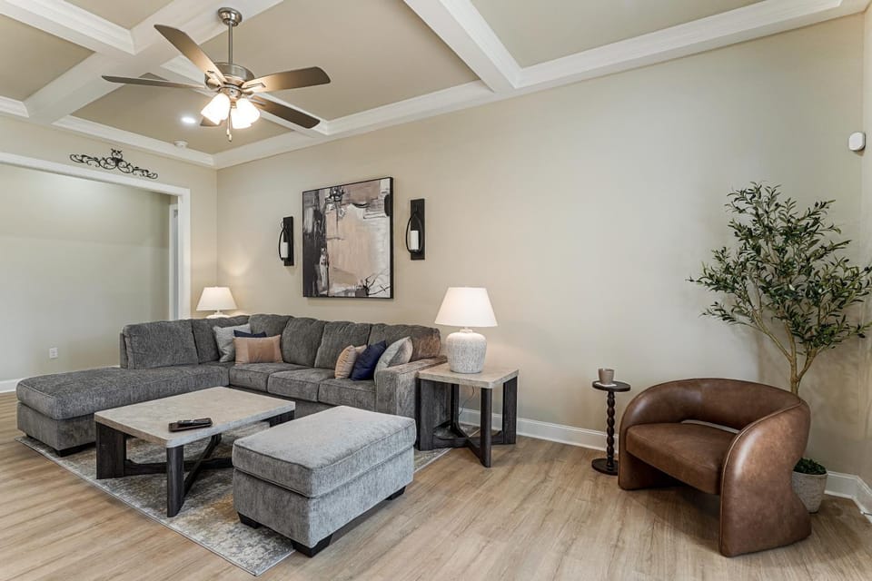 Golf, Grill & Relax! Brand-New Augusta Retreat House in Martinez
