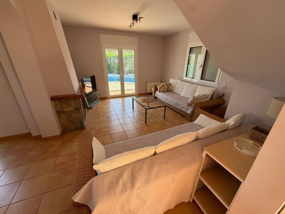 Chalet con piscina en Calonge House in Baix Empordà