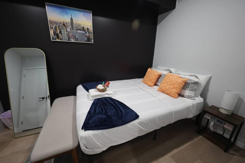 4beds3Bath-Brand New,WD,Crib,Wifi,Backyard Apartment in Philadelphia