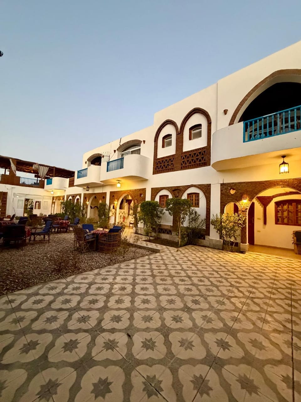 Property building, Day