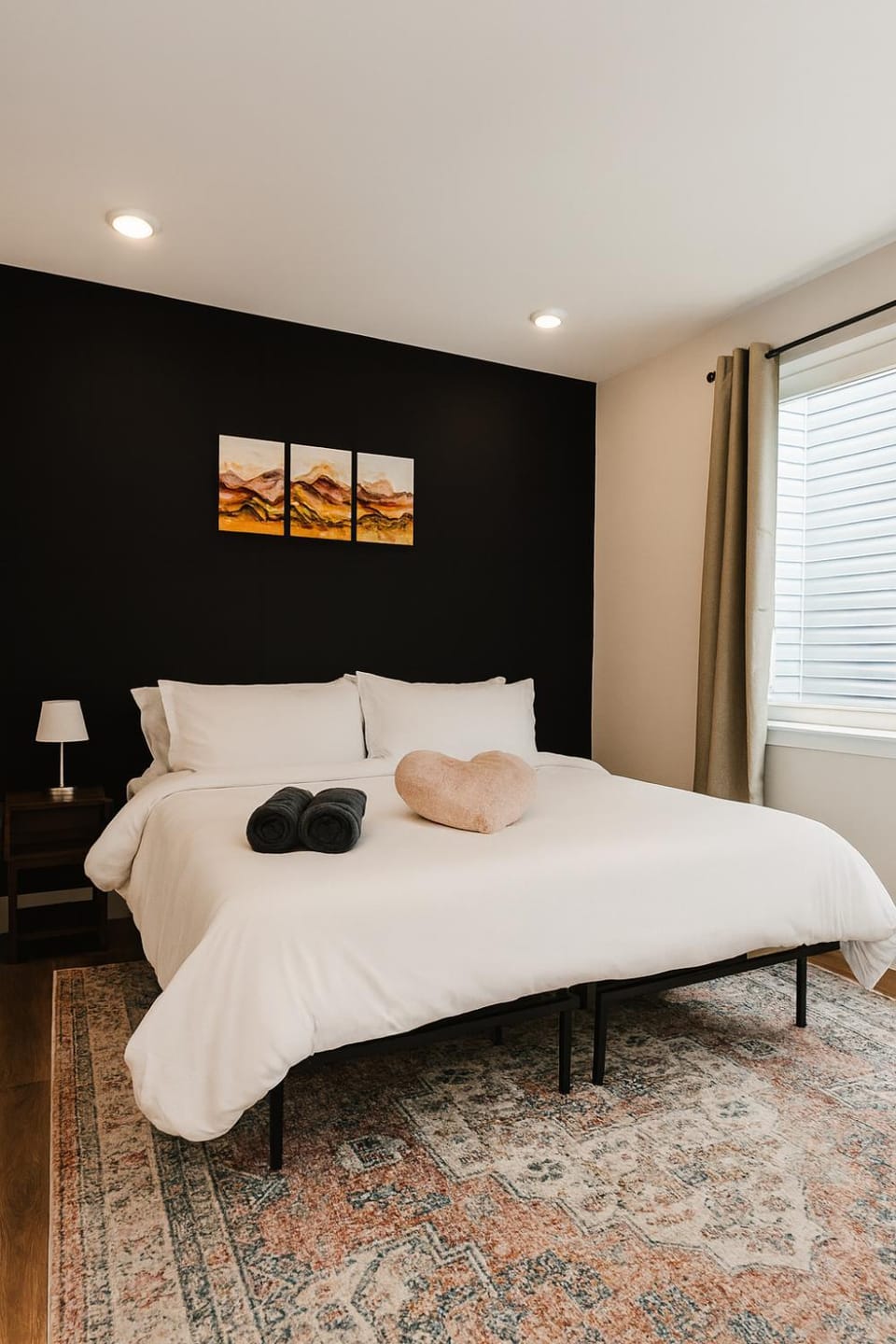 1Bed1Bath-CentralKingBed,WD,WIFI Apartment in Philadelphia