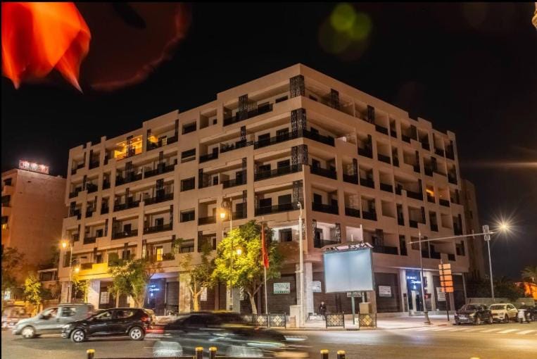 Cozy Palace Rent Inn - Facing Marrakech Station Apartment in Marrakesh