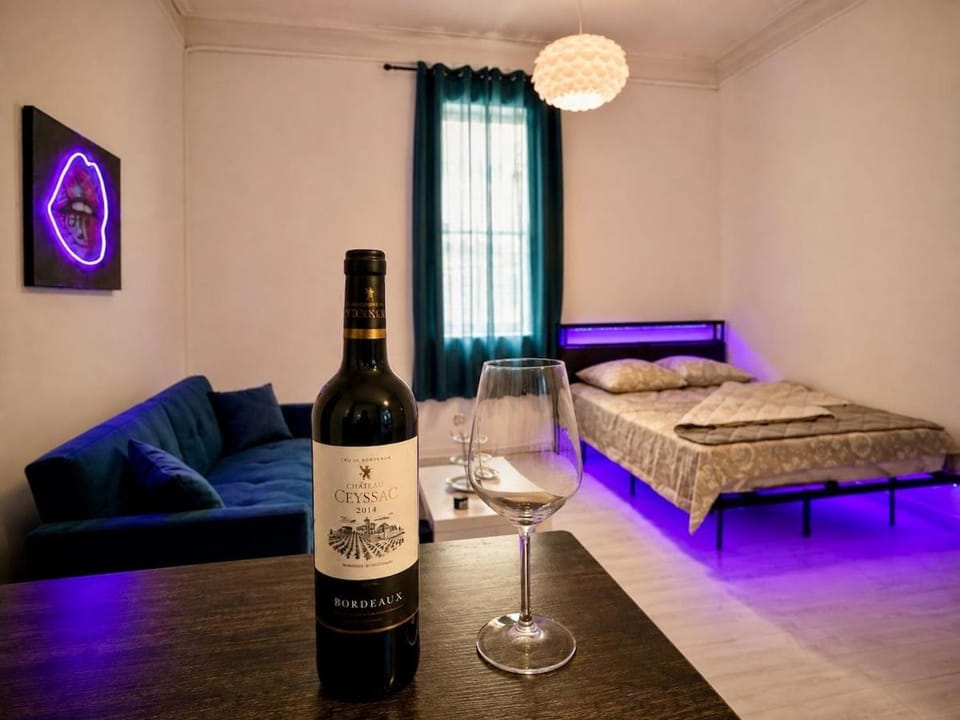 Independent Apartment with Shared Courtyard Apartment in Narbonne