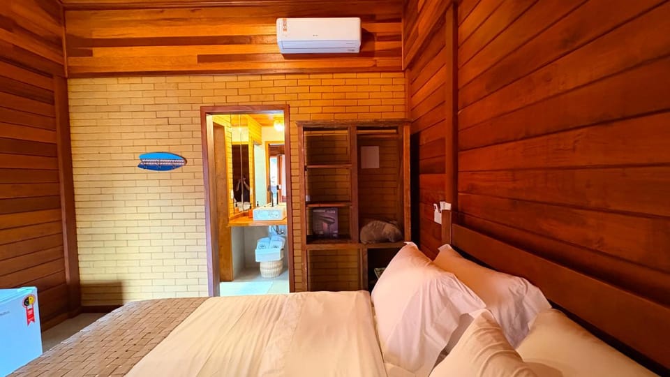 Pousada Raízes Ilha do Mel Hotel in State of Paraná