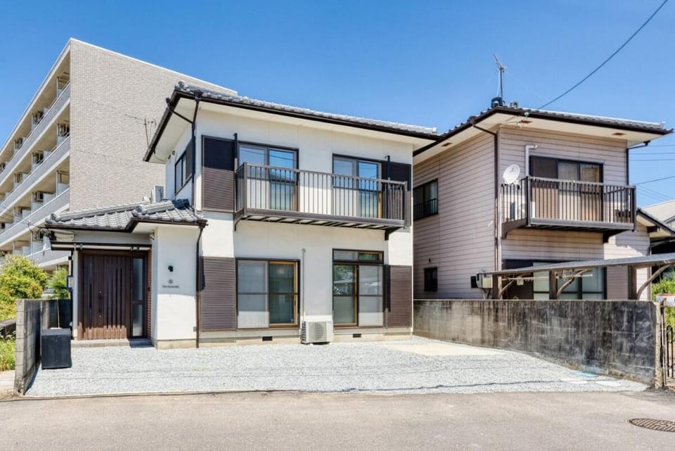 Liendepremierすみれ 3LDK 1棟貸切の宿 四国水族館や丸亀城まで車で8分以内 Apartment in Japan