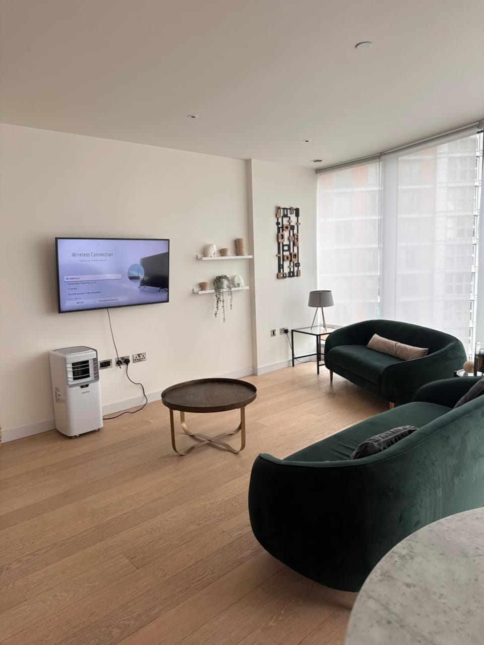 TV and multimedia, Living room, Seating area