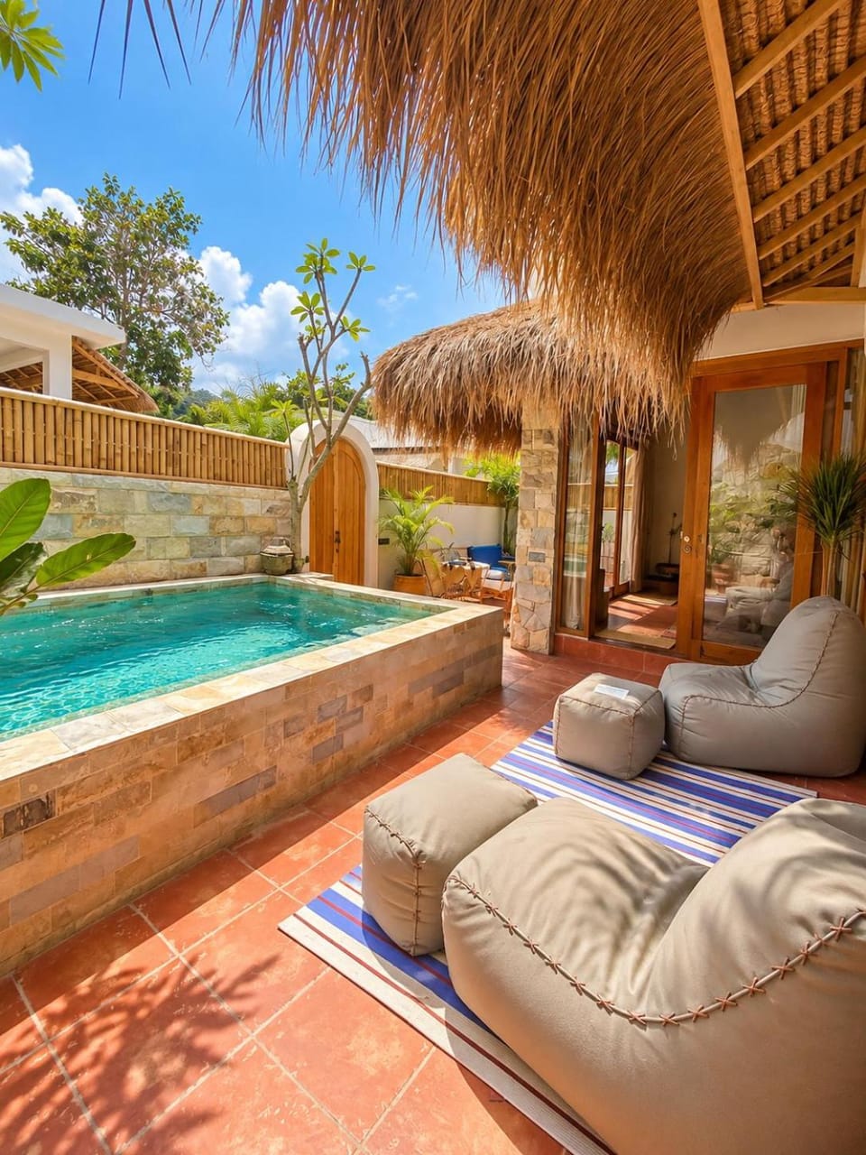 Patio, Seating area, Swimming pool
