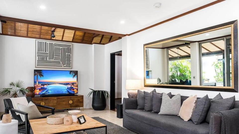 Grand Luxe Villa A - 19A Gordon St House in Byron Bay