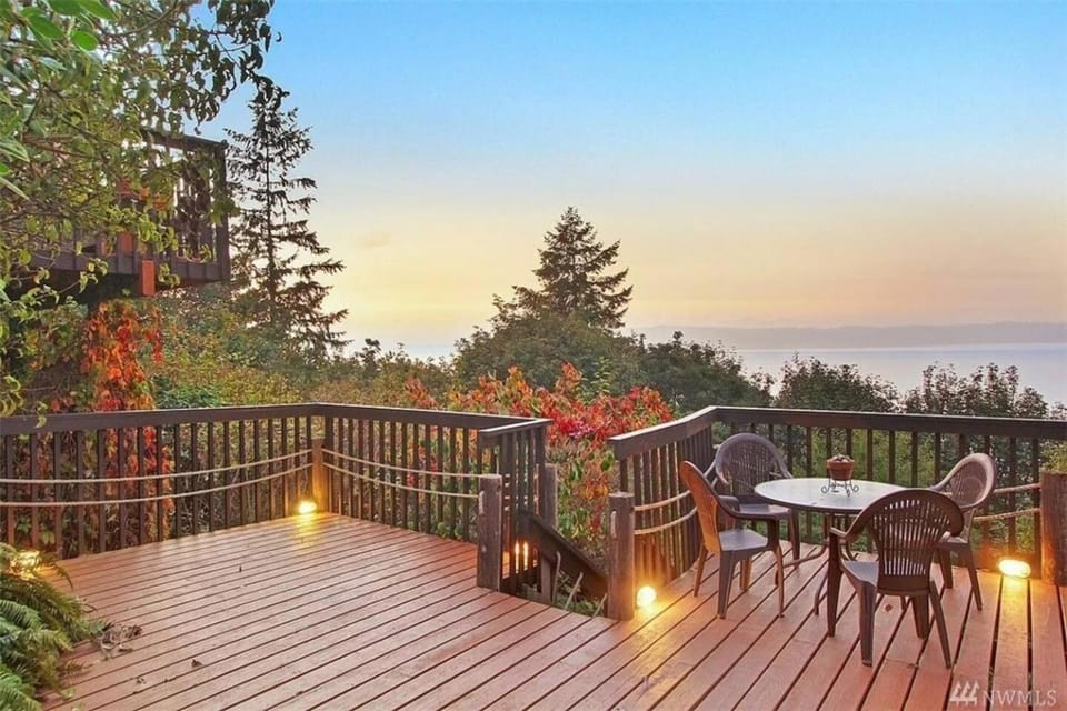 Every Room Water ViewModern Coastal Stay w Patio House in Federal Way