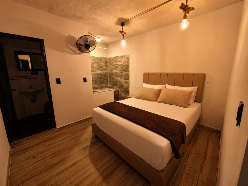 Bed, Photo of the whole room