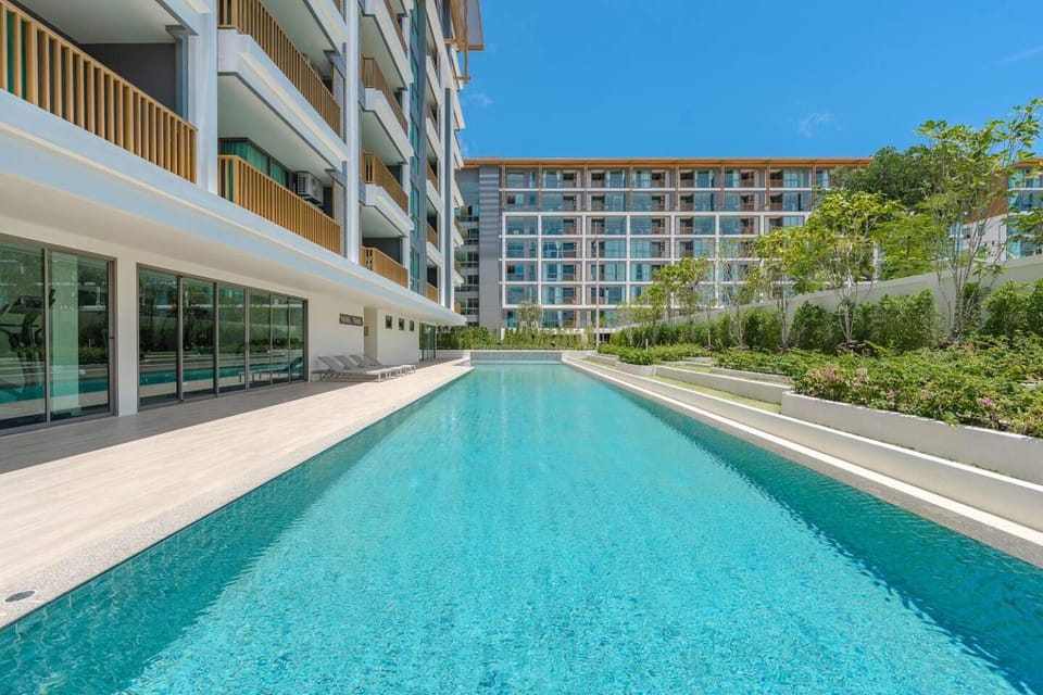 Stylish 1BR Near Boat Avenue & Bangtao Beach Apartment in Choeng Thale