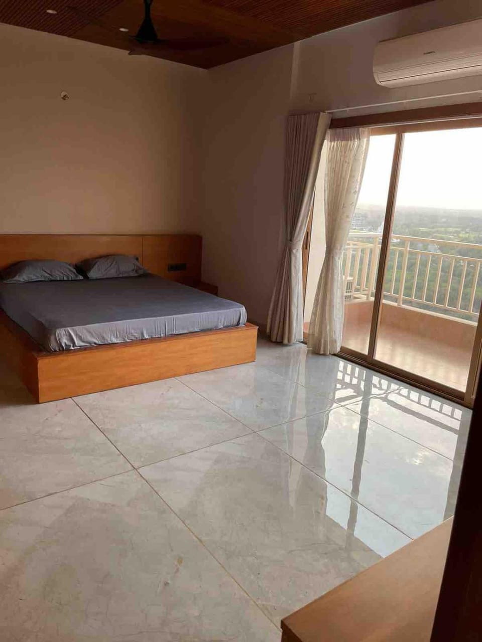 Lovely 6 bedroom with best view of Ahmedabad Apartment in Gujarat