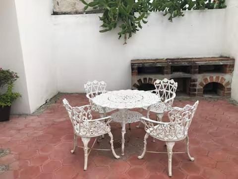 San Miguel House in Villa de Álvarez