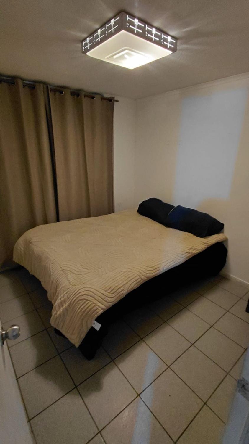 departamento en pudahuel A 10 minutos aeropuerto Apartment in Santiago