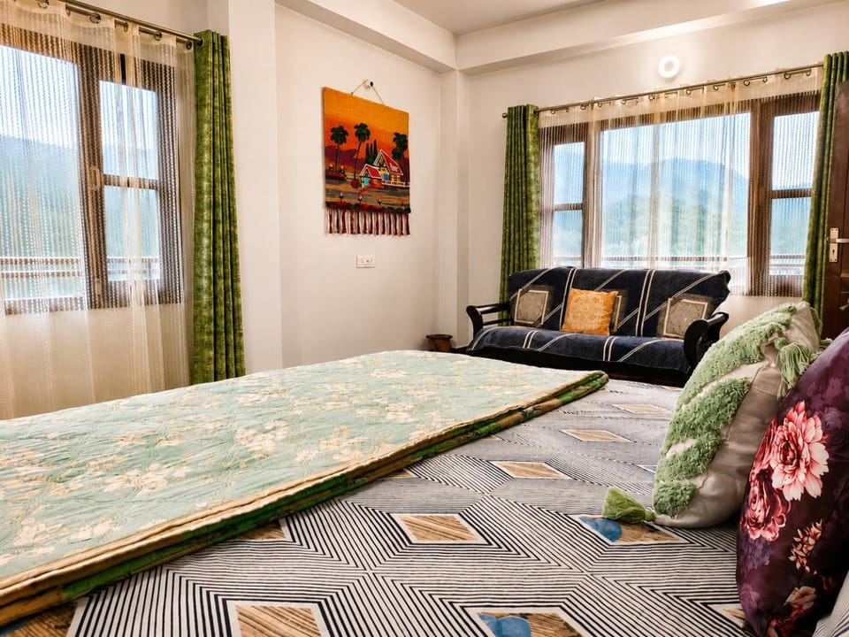 Whispering meadows cozy 1 bedroom stay Apartment in Shimla