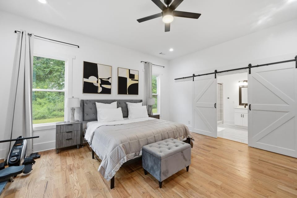 New Luxury Home 4BR 4BA in Lawrenceville near Atlanta House in Georgia