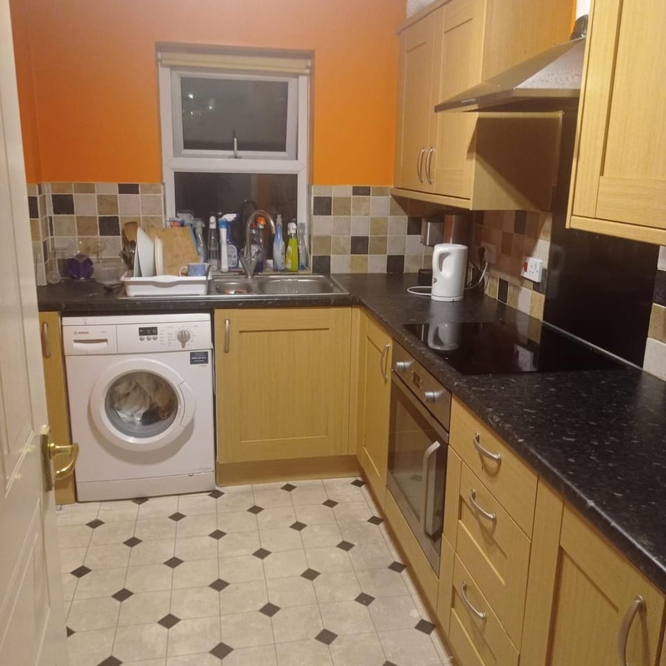 Two bedroom flat in Portswood area Apartment in Southampton
