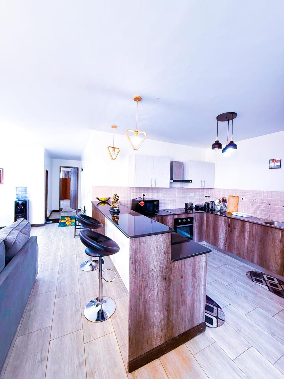 TV and multimedia, Kitchen or kitchenette, Living room, Seating area, Dining area