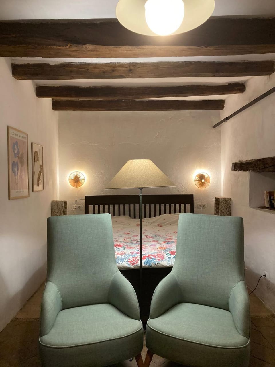 Stable Room Apartment in Brașov County