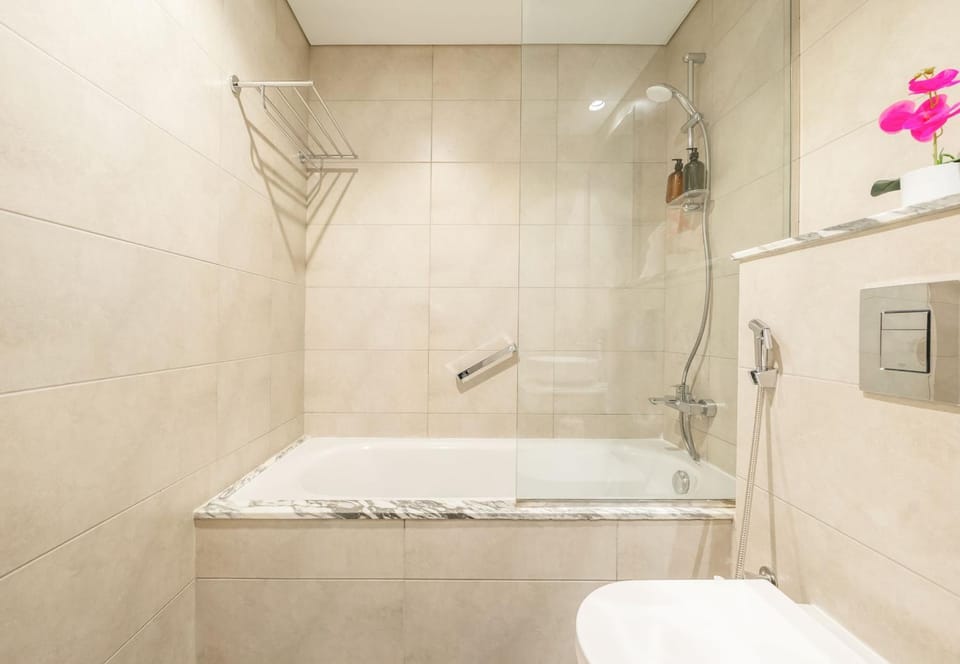 Contemporary Luxe 2BDR in Aykon-Business Bay-07 Apartment in Dubai