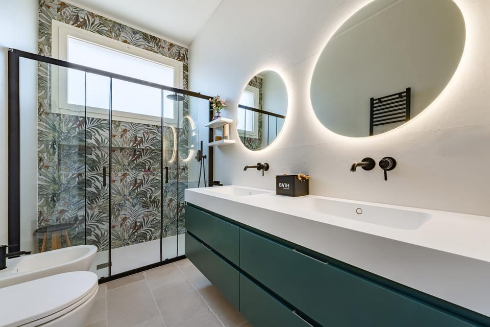 Shower, Bathroom