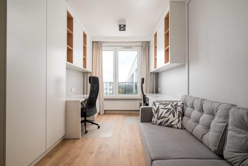 Photo of the whole room, Seating area, Bedroom
