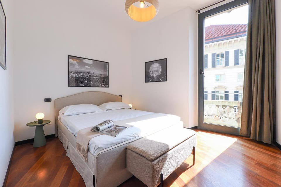 Bed, Photo of the whole room, Bedroom