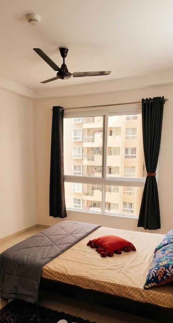 Spacious 3 bed apt nikoo BCIT Airport Apartment in Bengaluru