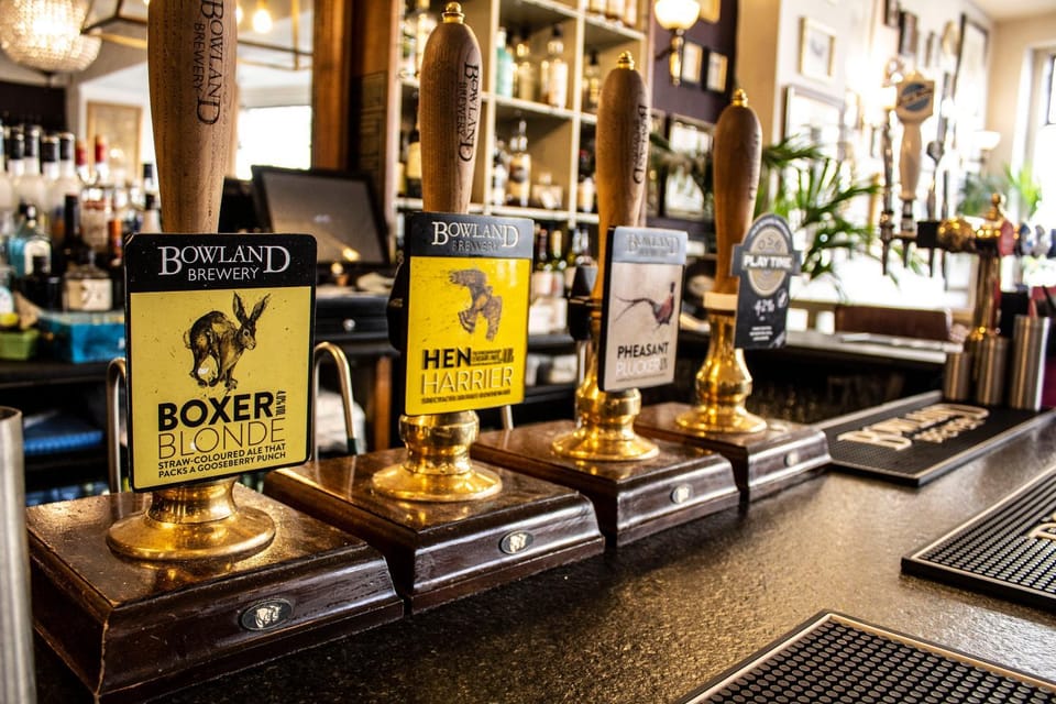 Lounge or bar, Drinks, Alcoholic drinks, Non alcoholic drinks