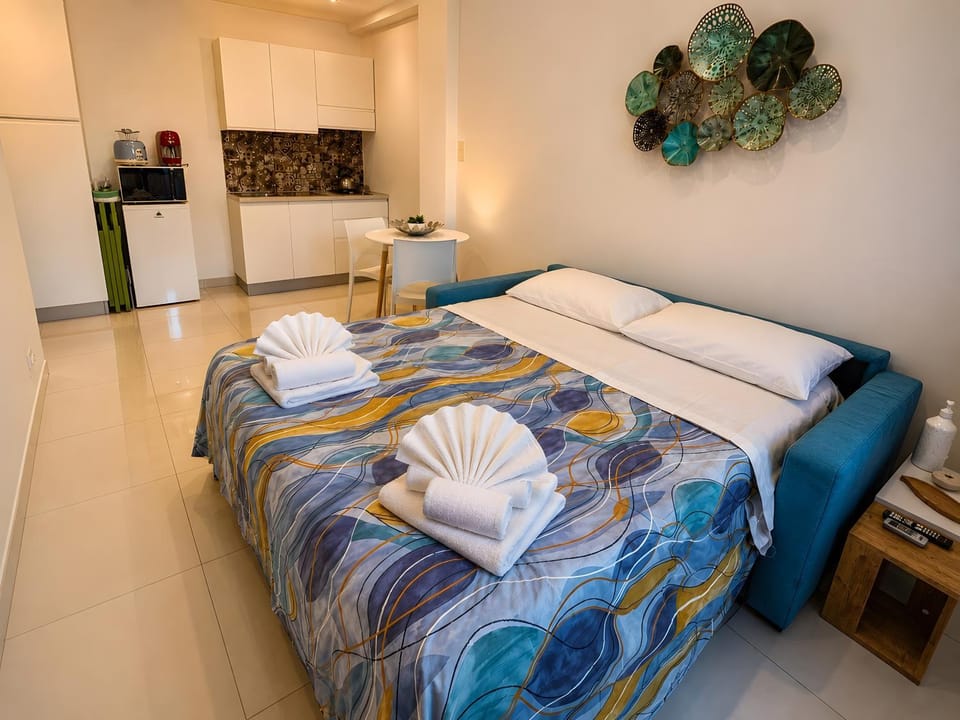 Living room, Bedroom