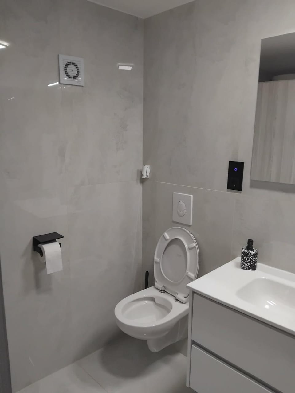 Toilet, Bathroom