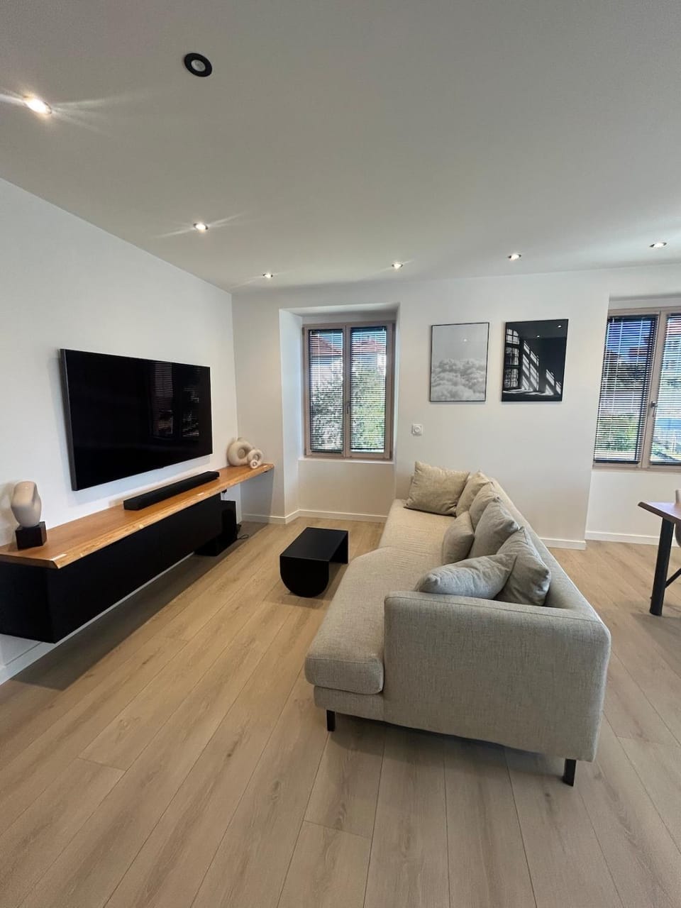 TV and multimedia, Living room