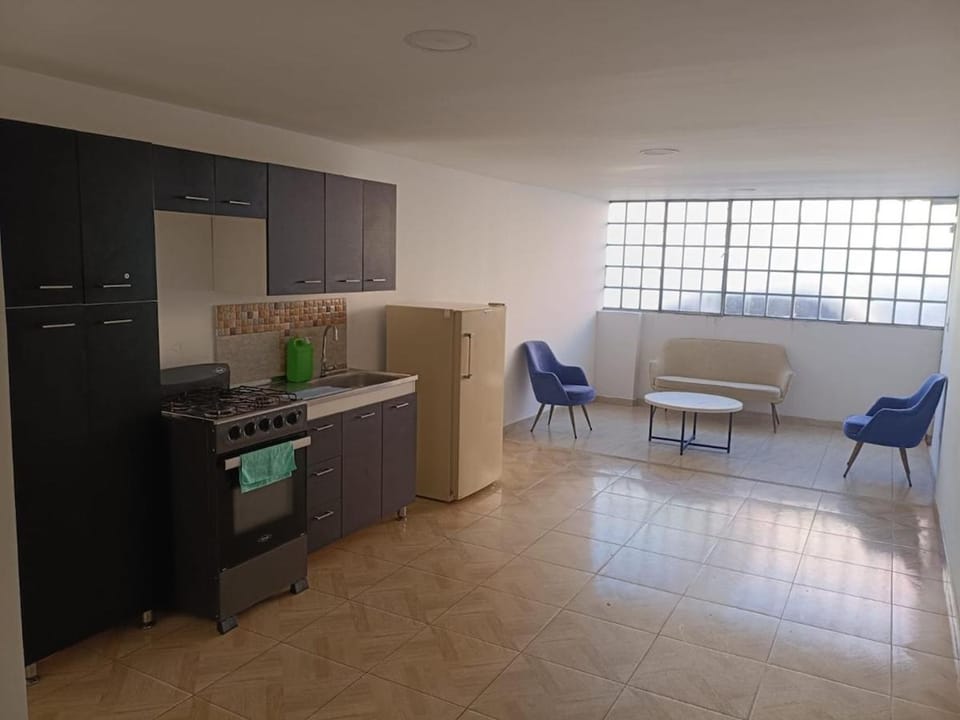 Kitchen or kitchenette, Living room