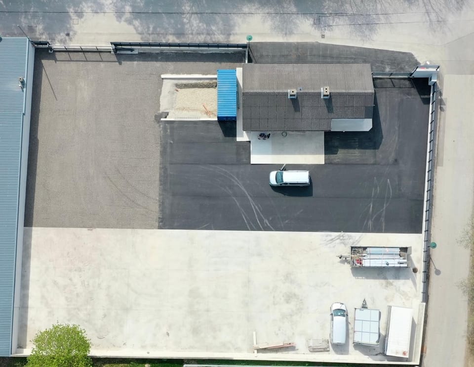 Property building, Bird's eye view