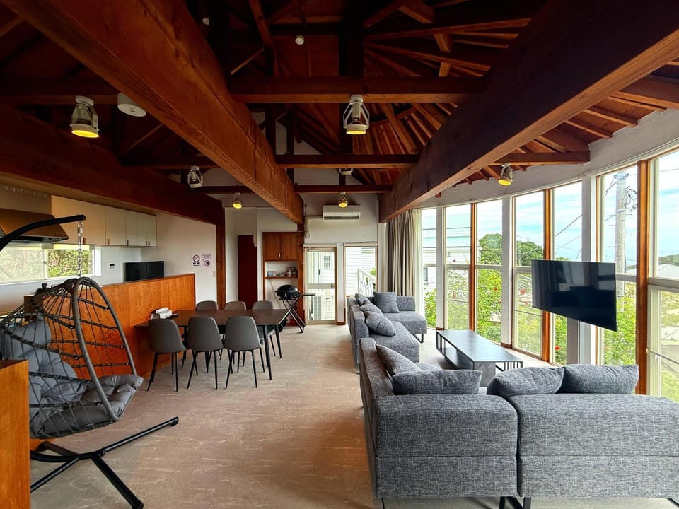 TV and multimedia, Living room