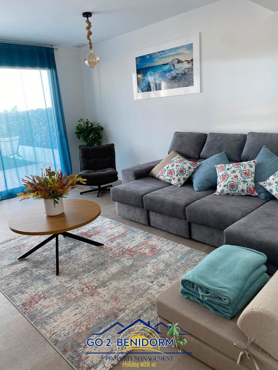Communal lounge/ TV room, Living room