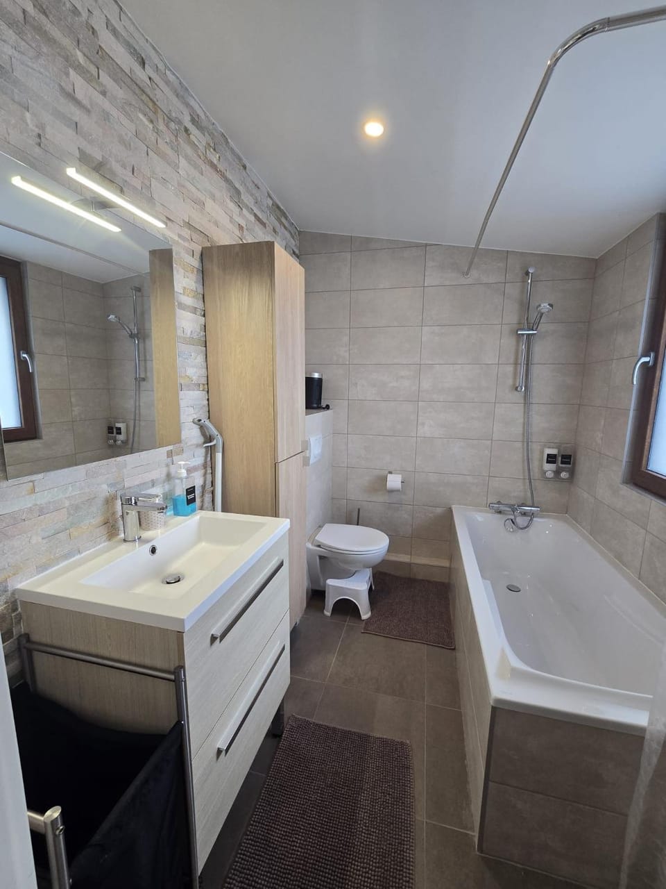 Appart Cinéma 2ch 35min Genève Apartment in Haute-Savoie