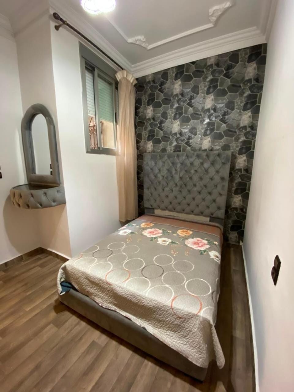 Bedroom, wardrobe
