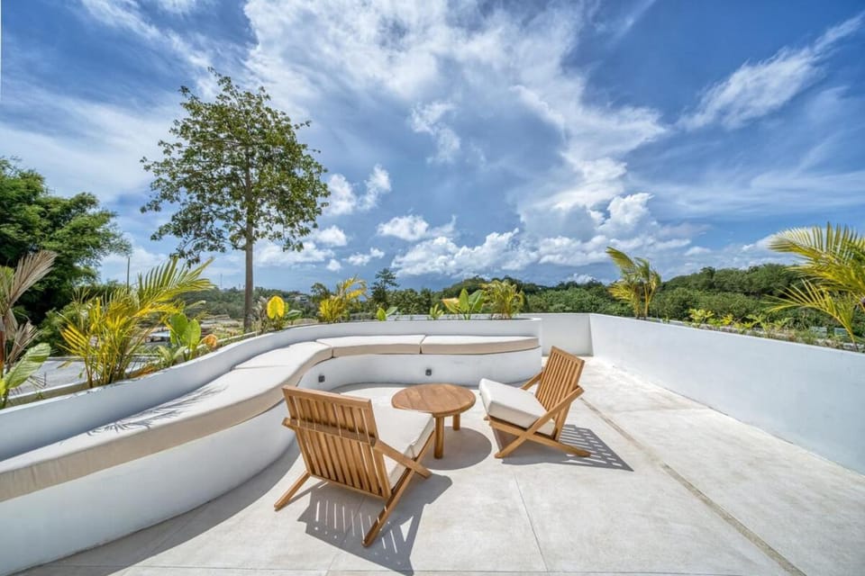 Patio, View (from property/room), Balcony/Terrace, Seating area, sunbed