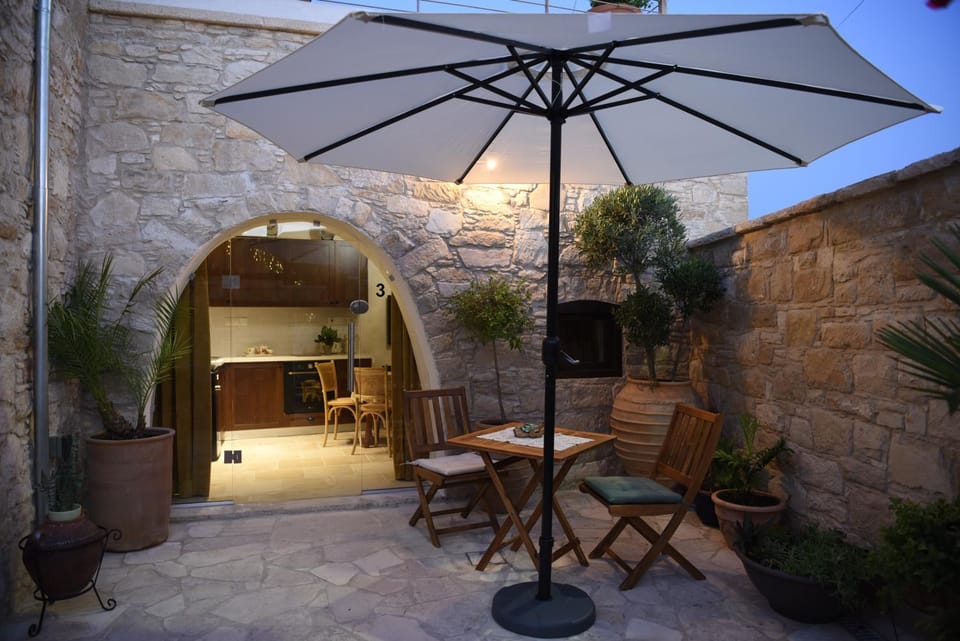 Property building, Patio, Day