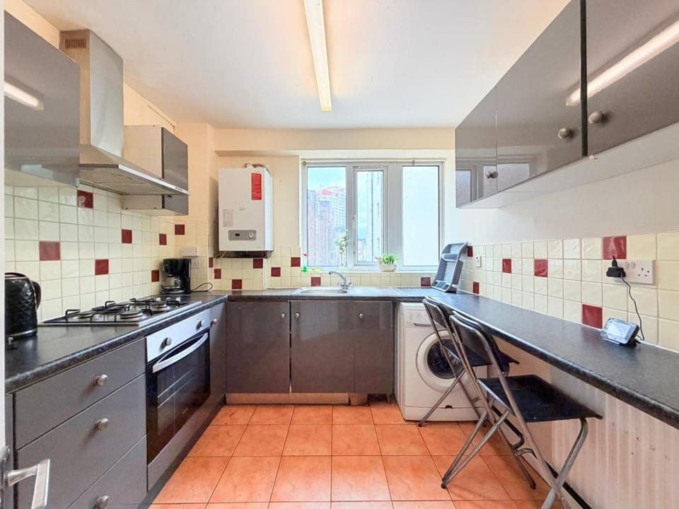 Edgware Flat Apartment in City of Westminster