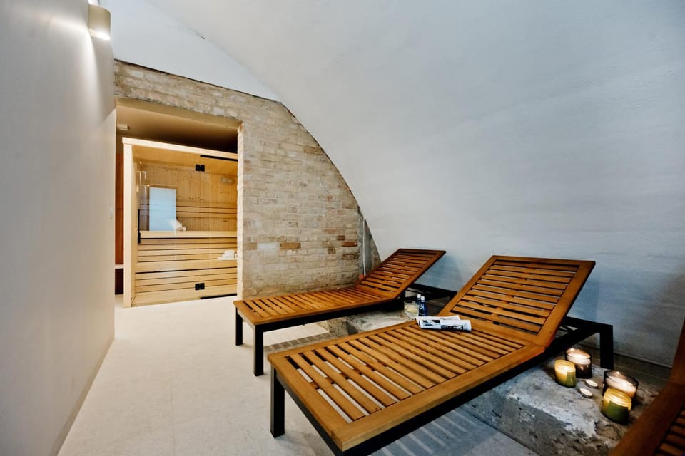 Sauna, sunbed