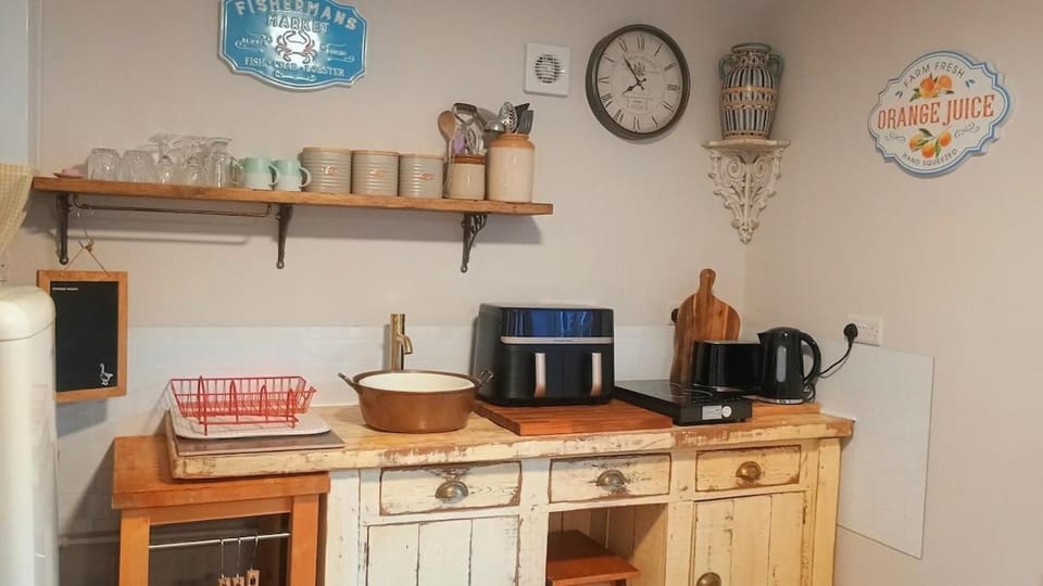 Kingfisher & Hummingbird Self-Catering Apartment Apartment in Whittlesey