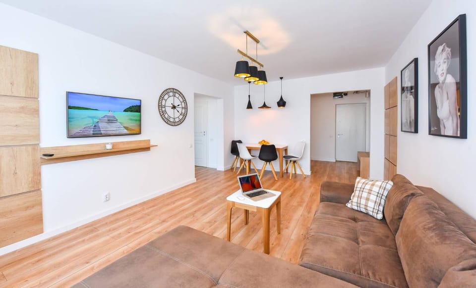 Elite and Wonderful Apartment - Cismigiu Gardens Apartment in Bucharest