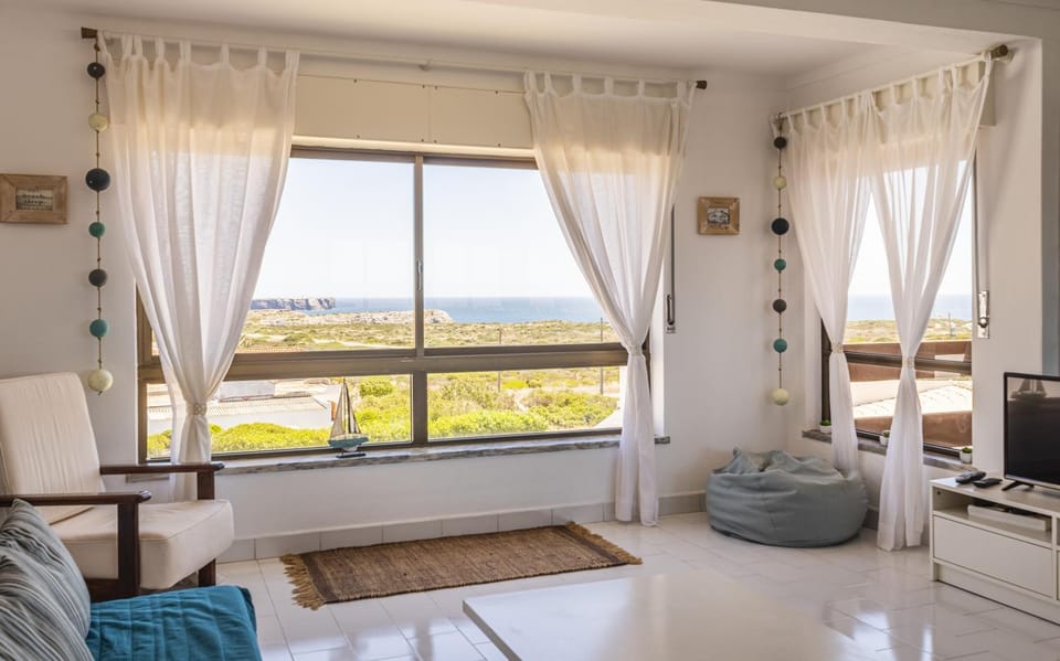 Living room, Sea view